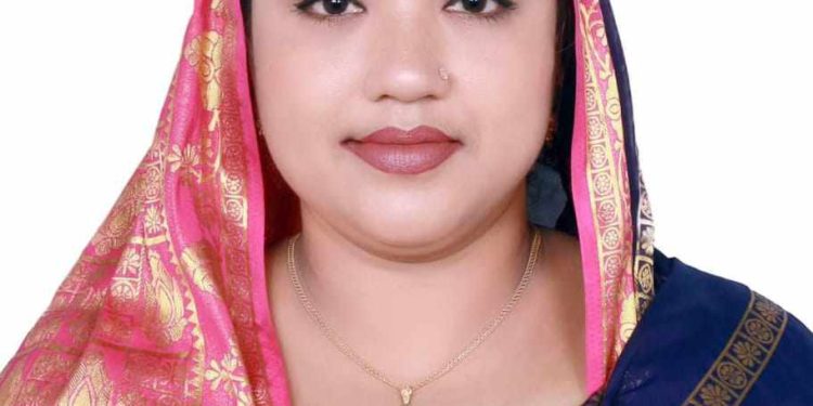 গলাচিপাশ উপজেলায় চেয়ারম্যান হলেন নিতু।