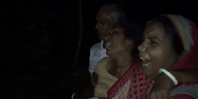 পটুয়াখালীর বাউফলে জমি নিয়ে বিরোধের জেরে সংঘর্ষে আহত যুবকের মৃত্যু।