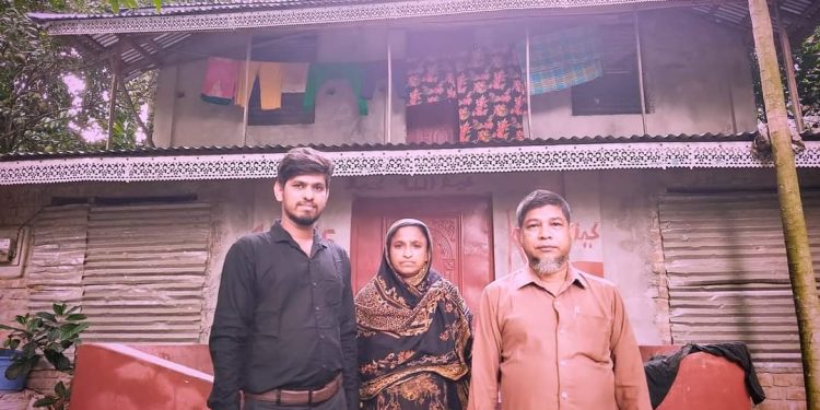 সংঘর্ষে নিহত সাংবাদিক মেহেদী বাবা-মা এর সুখের কথা ভাবতো সবার আগে।