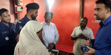 পটুয়াখালীতে পঁচা মুরগী সংরক্ষনের দায়ে খাবার হোটেল ব্যবসায়ীকে ১ মাসের জেল।