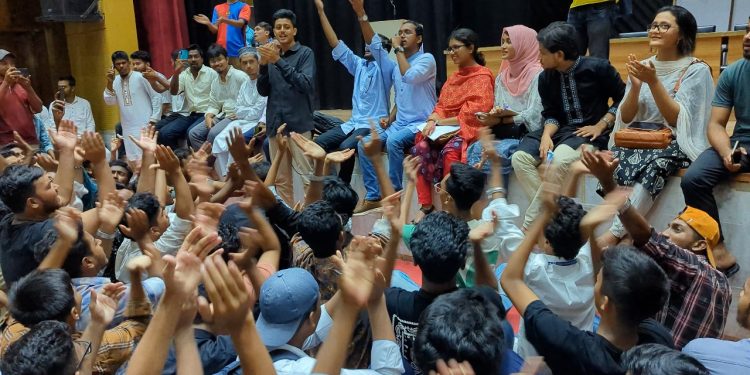 পটুয়াখালীতে ছাত্র নেতৃবৃন্দের আহ্বান: ‘২৪-এর গণঅভ্যুত্থানের লক্ষ্য পূরণে ঐক্যবদ্ধ থাকুন