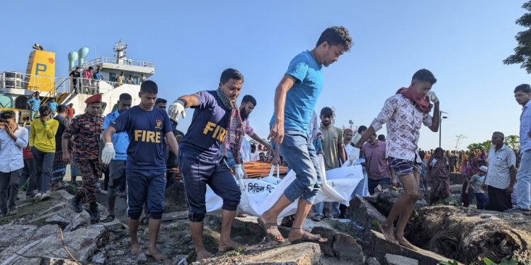 মাদকদ্রব্য নিয়ন্ত্রণের ধাওয়া খেয়ে নদীতে ঝাপ, নিখোঁজের ২দিন পর যুবকের মরদেহ উদ্ধার।