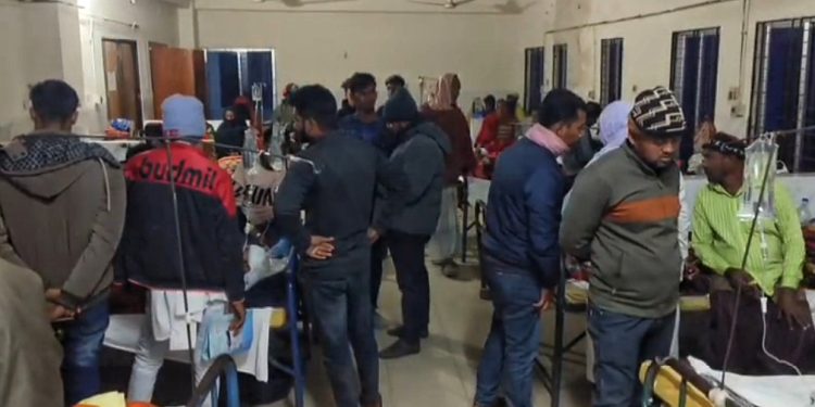 কলাপাড়ায় আধিপত্য বিস্তারকে কেন্দ্র করে বিএনপি’র দুই গ্রুপের সংঘর্ষ,আহত-৩০।